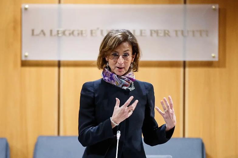 L&rsquo;altol&agrave; di Cartabia: &laquo;Alla politica dico: mai pi&ugrave; casi Maresca&raquo;