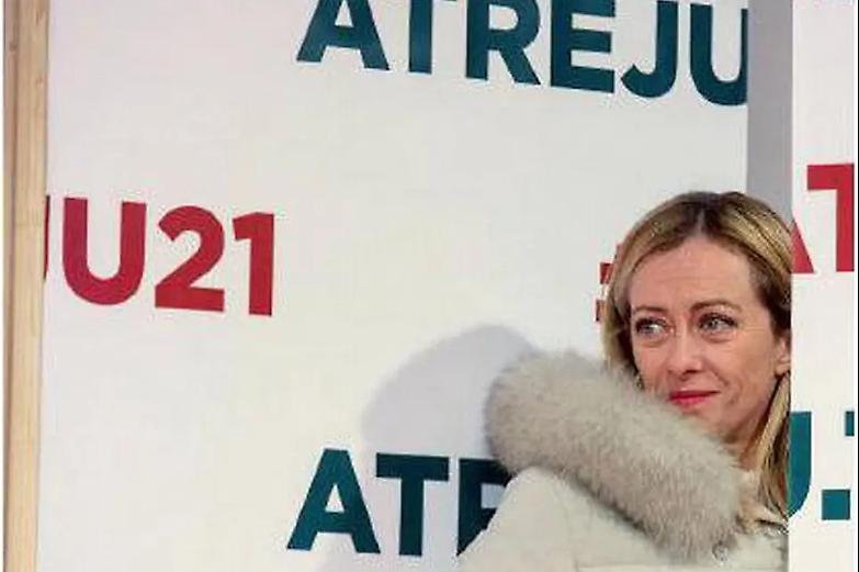 Atreju, la "svolta di Fiuggi" di Giorgia Meloni a cui tutta la politica rende omaggio