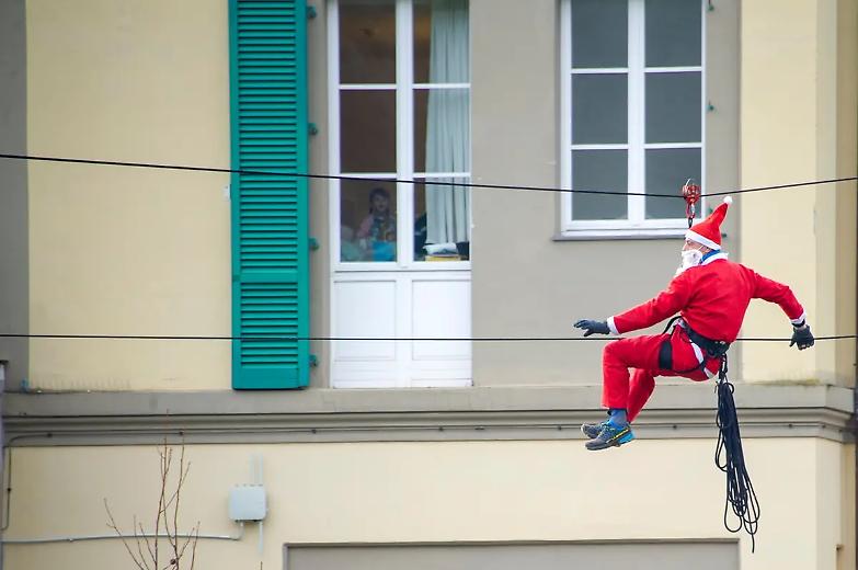 Quella notte in cui impiccarono Babbo Natale...