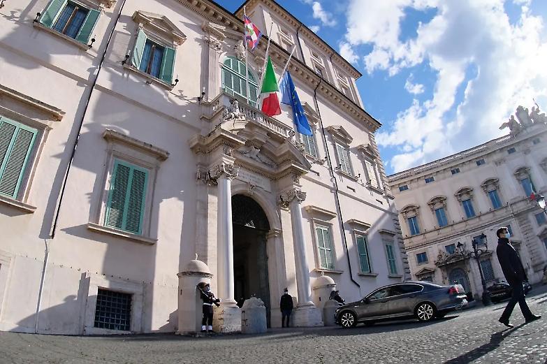 Basta isterismi: il Quirinale si decide da sempre all&rsquo;ultimo minuto