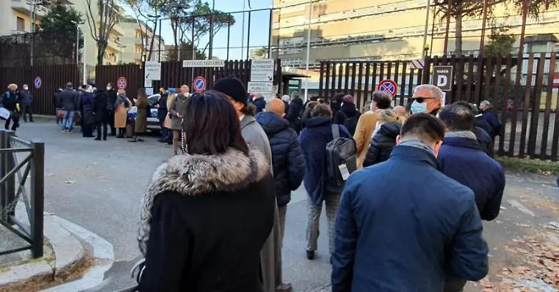 &laquo;L&rsquo;obbligo di green pass per gli avvocati mette a rischio il diritto di difesa&raquo;