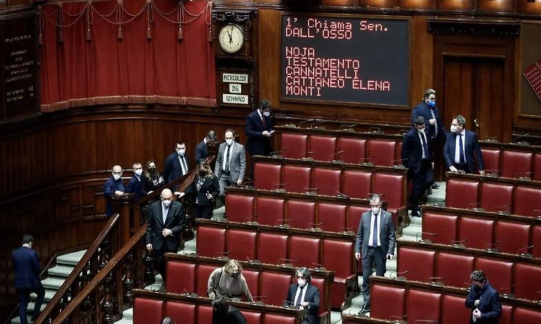 Quirinale, Fratelli d'Italia su Crosetto. Coraggio Italia: &laquo;Draghi, Casini o Mattarella bis? Tutto &egrave; possibile&raquo; - LA DIRETTA