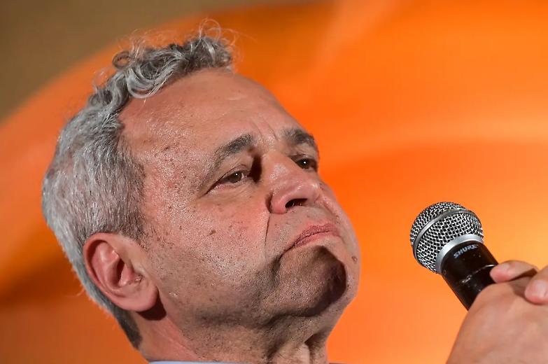 La giostra di Enrico Mentana: il vero kingmaker del Colle