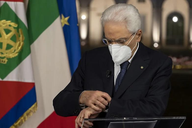 Caro Presidente Mattarella, accetti il reincarico per tutelare quel governo Draghi che lei stesso ha voluto