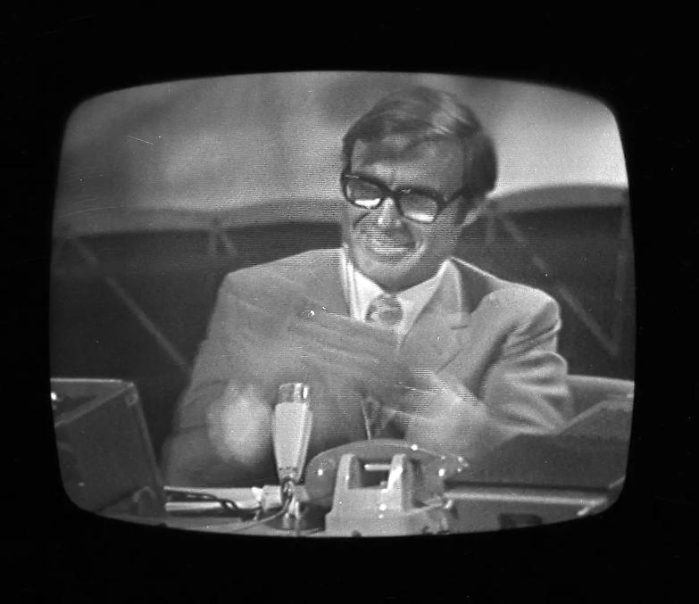 Addio a Tito Stagno, l&rsquo;uomo che ci port&ograve; la Luna in salotto