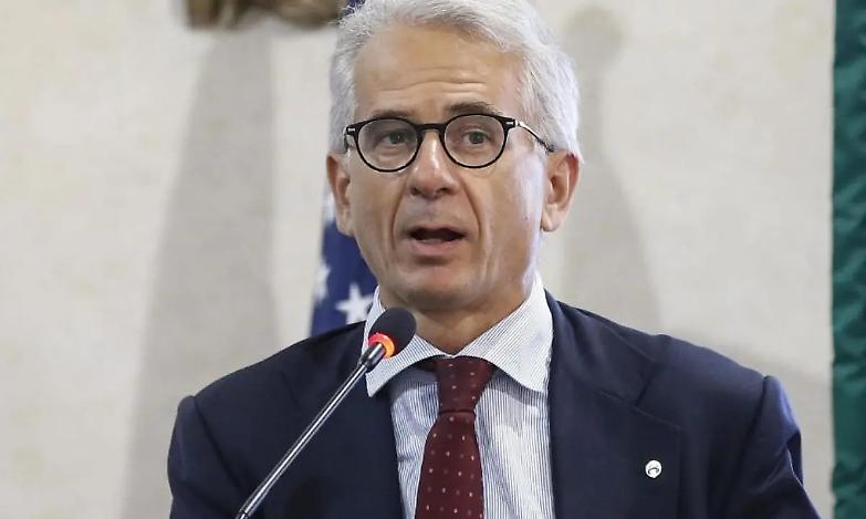 Csm, il pg vuole portare il caso di Cosimo Ferri davanti alla Consulta