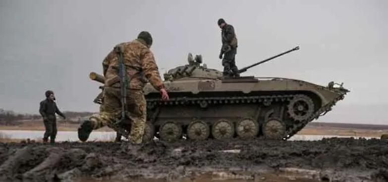 Putin riconosce l&rsquo;indipendenza del Donbass. Guerra a un passo