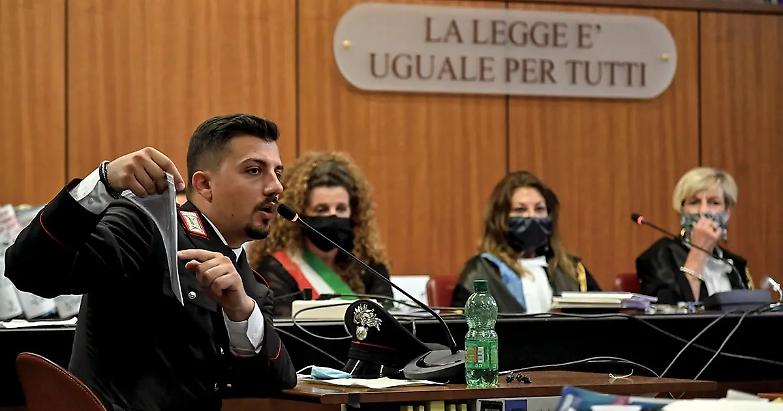 Caso Cerciello, il legale di Varriale: &laquo;La benda? Nessuno scandalo...&raquo;