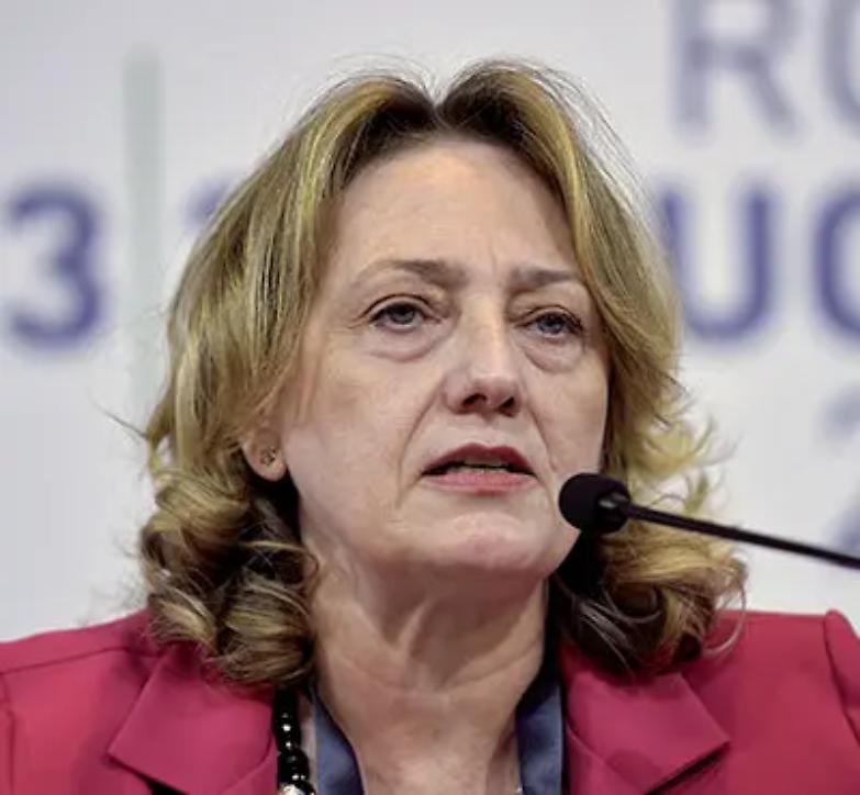 Affidate agli avvocati la semplificazione delle leggi, o diremo addio alla ripresa