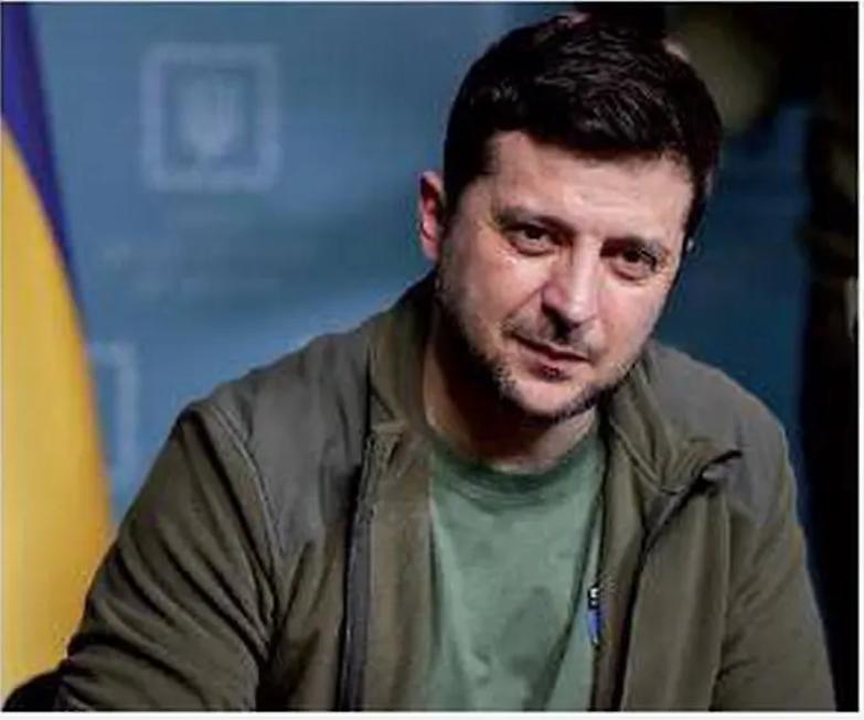Zelensky pronto a trattare Biden blocca petrolio e gas