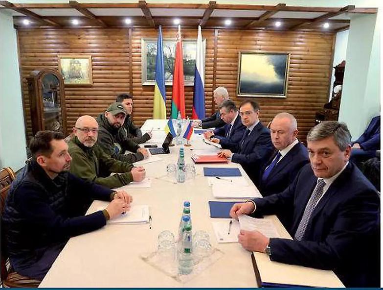 Elogio della resa? I nazionalismi non fanno pi&ugrave; paura, patria o morte torna di moda...