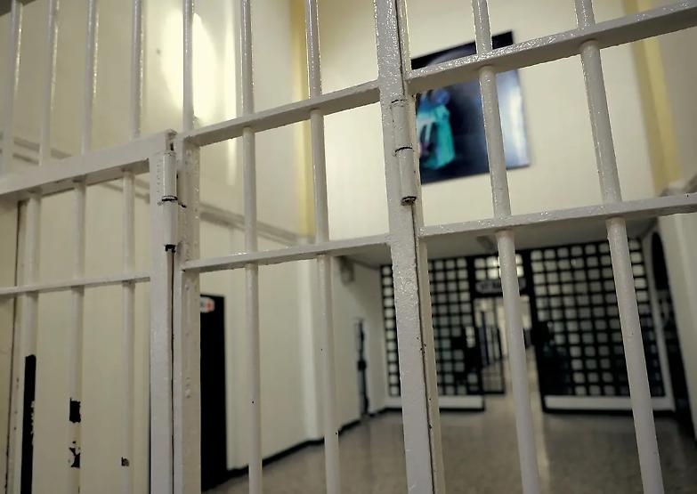 &ldquo; Letteratura d&rsquo;evasione&rdquo;, quando la vita &egrave; altrove