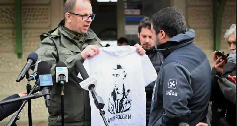 Salvini a Przemysl, il sindaco non lo riceve: "Sei filo Putin!"