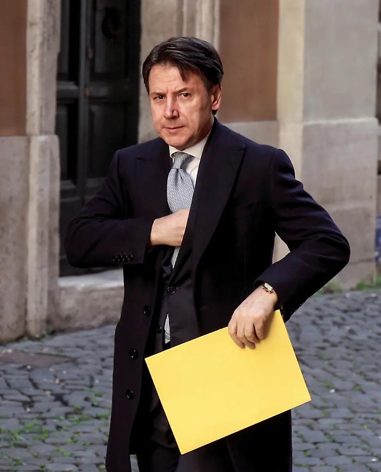 Il pasticciaccio dei 5S e l&rsquo;urgenza di conciliare la sacrosanta autonomia della politica con i diritti degli iscritti