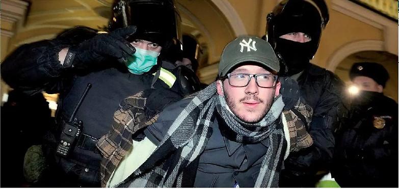 Aleksey Kalugin L&rsquo;avvocato che difende gli anti- Putin