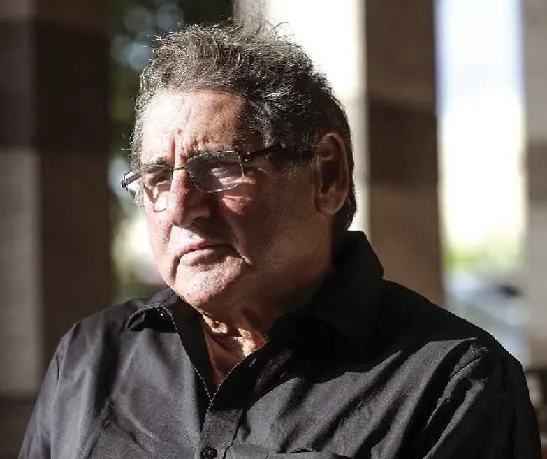 &laquo;Lo Stato mi obbliga a cercare lavoro, ma intanto mi toglie quello che ho gi&agrave;&raquo;