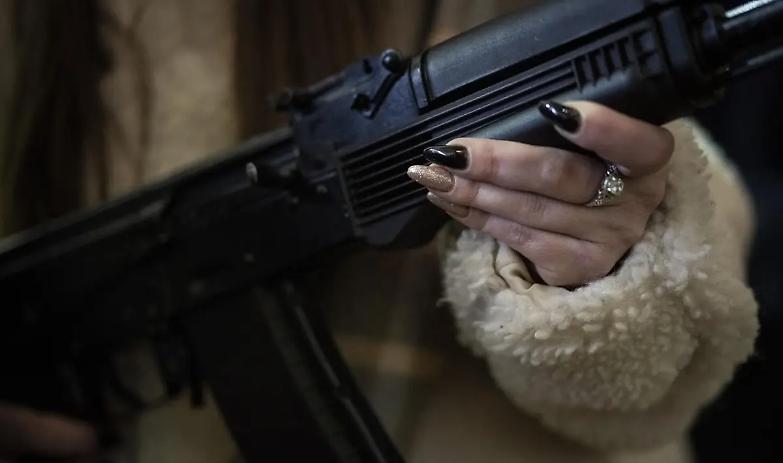 Il &ldquo;pacifismo&rdquo; della Costituzione non &egrave; n&eacute; estremo n&eacute; assoluto...