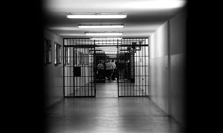 Un altro Stato, forte del Diritto e non degli abusi, &egrave; possibile e va costruito