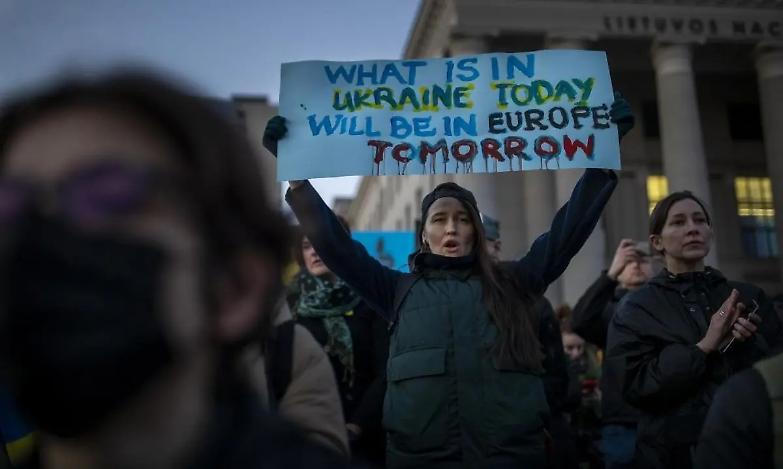 Guerra in Ucraina, Sky News: &laquo;L'esercito russo si fermer&agrave; il 9 maggio&raquo;