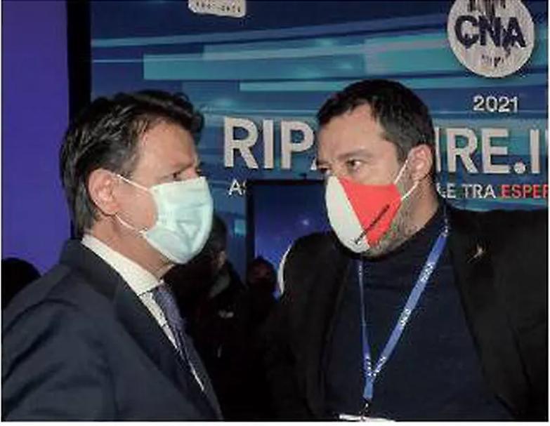 L&rsquo;unit&agrave; nazionale &egrave; gi&agrave; finita. L&rsquo;aumento delle spese militari spacca la maggioranza