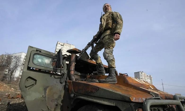 Ucraina, il sindaco di Mariupol: &laquo;La Russia vuole cancellarci dalla faccia della terra&raquo;