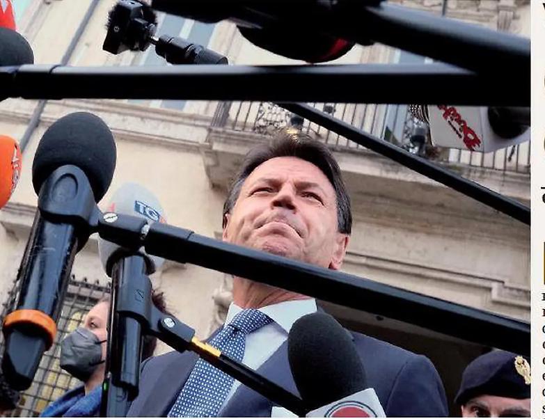 Scontro Draghi- Conte sulla Nato: prove di mediazione