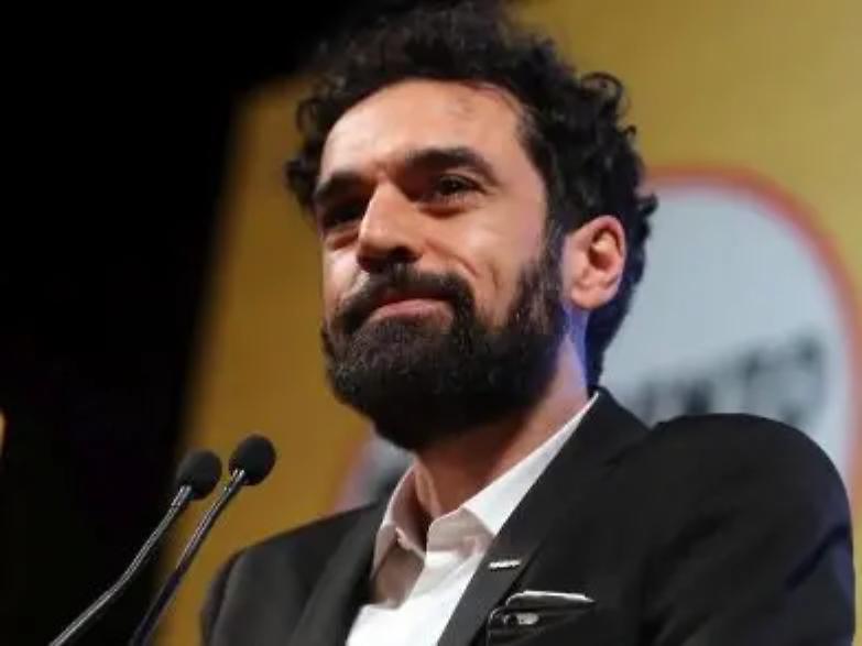 Dino Giarrusso: &laquo;Intransigenti ma leali: Conte non spezzer&agrave; la corda...&raquo;