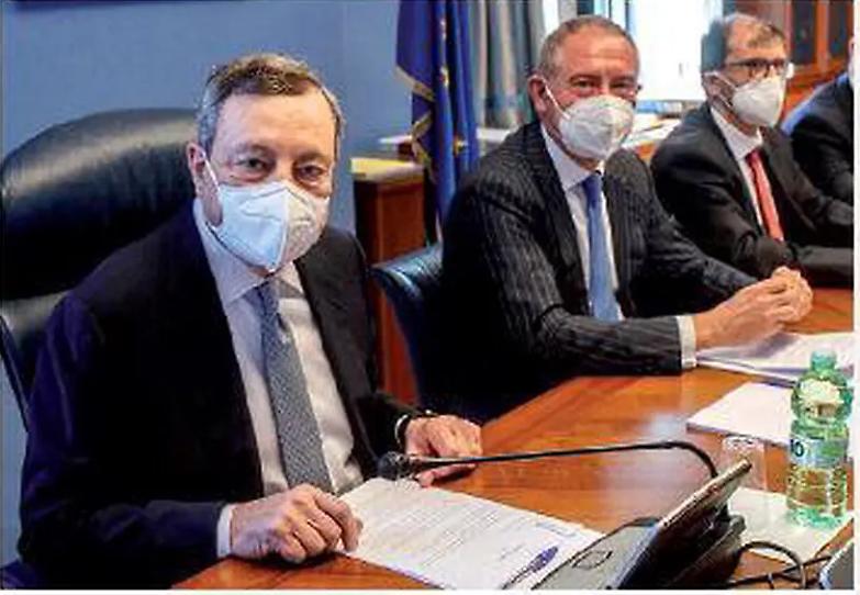 Armi all&rsquo;Ucraina e crisi energetica Draghi per due ore davanti al Copasir