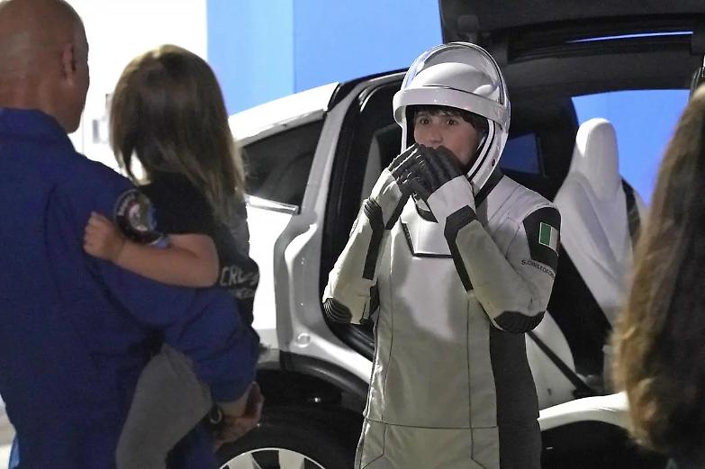 Missione Minerva: AstroSamantha torna in orbita con la navicella di Elon Musk