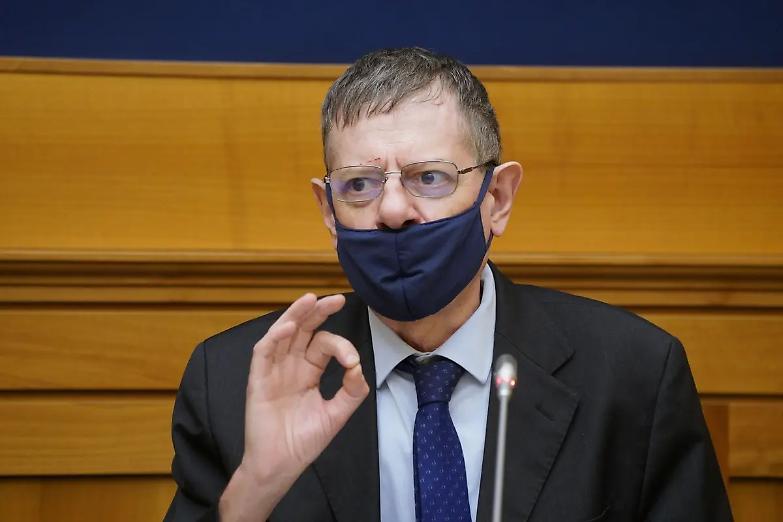 &laquo;La riforma &egrave; un primo passo, ma non piace all&rsquo;oligarchia delle correnti&raquo;