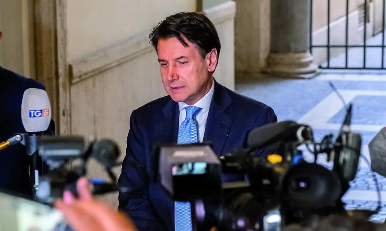 Conte fa la guerra alla guerra e Salvini si riscopre pacifista