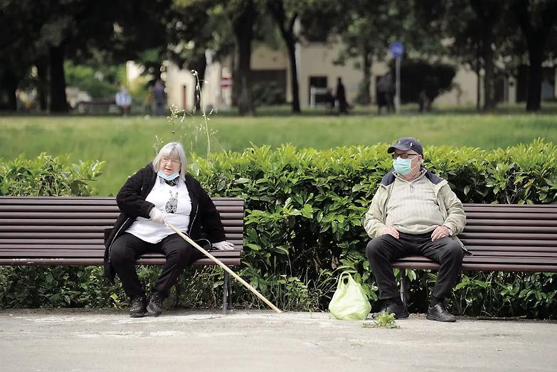 Il governo si faccia garante della dignit&agrave; degli anziani