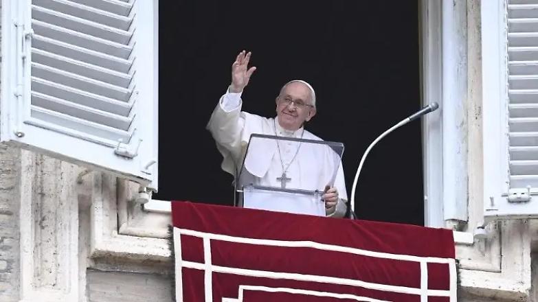 Il Papa: soffro e piango per le sofferenze del popolo ucraino