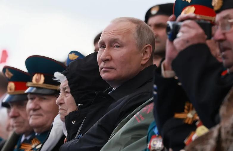 Putin al V-Day: &laquo;L'Occidente preparava l'invasione, giusta la nostra operazione&raquo;. Ecco il discorso integrale