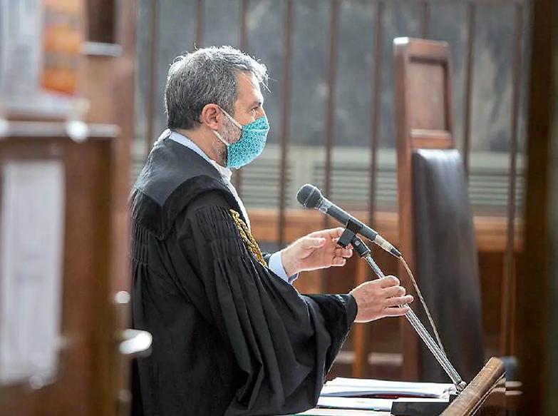 Insulti e minacce agli avvocati Ma per i giudici &egrave; diritto di critica?