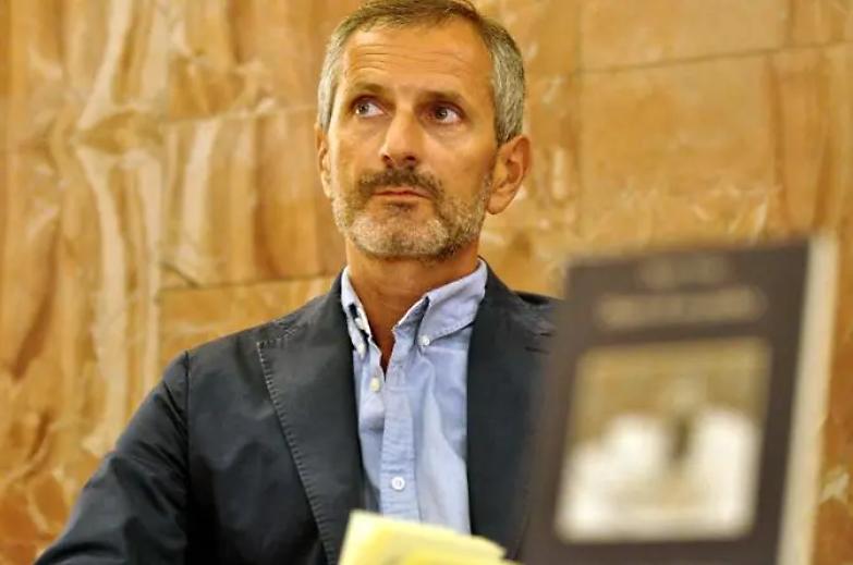 A lezione da Carofiglio per rendere comprensibile il &ldquo;giuridichese...&rdquo;