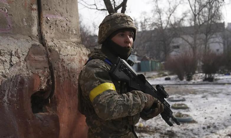 Ucraina, si combatte a Severodonetsk. L'ex viceministro russo Milov: &laquo;Le sanzioni contro la Russia funzionano&raquo;