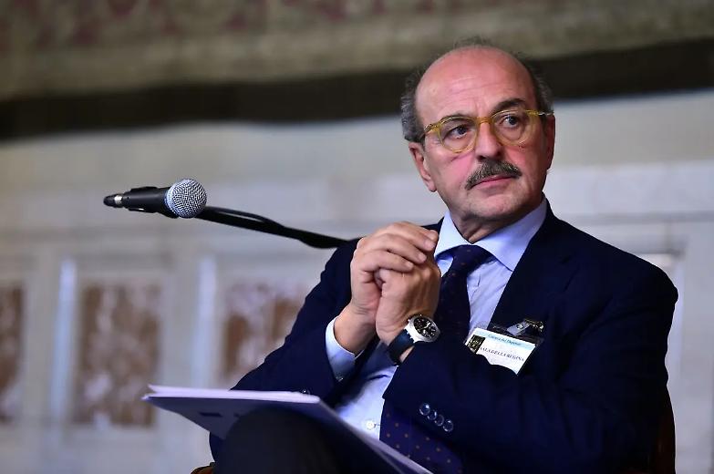 &laquo;Il cordone intorno a Renzi? L&rsquo;ho spiegato. Ma rivendico il diritto all&rsquo;astensione&raquo;