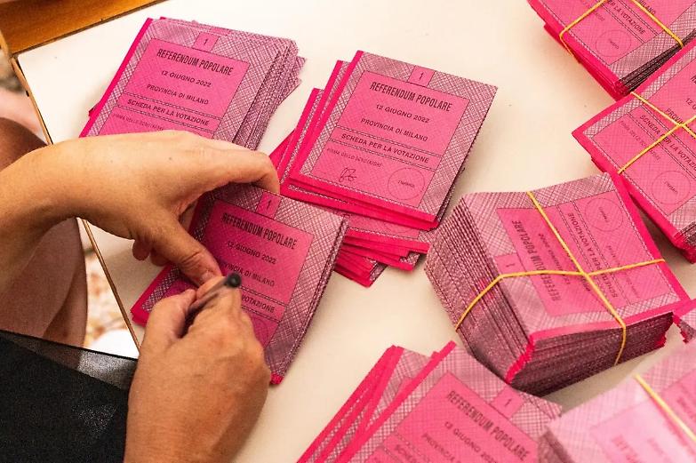 Caos seggi a Palermo, la Lega: &laquo;Allungare il voto&raquo;. Il Viminale: &laquo;Impossibile&raquo;