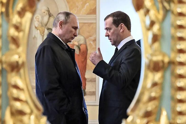 Medvedev all'Italia: "Mangia-spaghetti..."