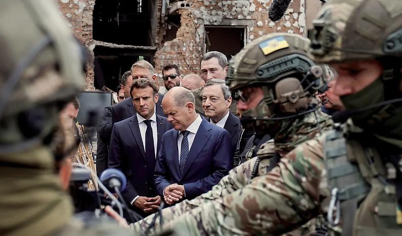 Scholz, Macron e Draghi promettono l&rsquo;Europa ( e le armi) a Zelensky