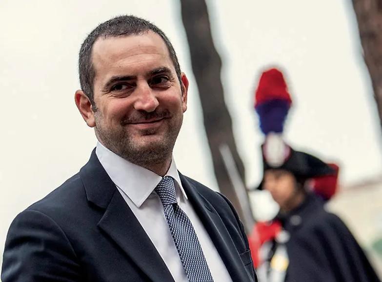 Ora sulla giustizia si riparte dalle scuse a Uggetti dell&rsquo;ex capo politico 5S