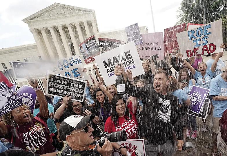 Medioevo Usa il diritto all&rsquo;aborto abolito dai giudici