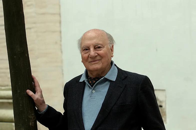 Raffaele La Capria, l&rsquo;intellettuale scomodo che libera dall&rsquo;ignavia persino noi avvocati