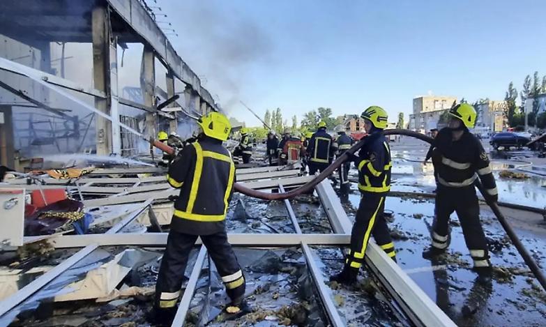 Missili su Kremenchuk, attacco a un centro commerciale: 18 morti