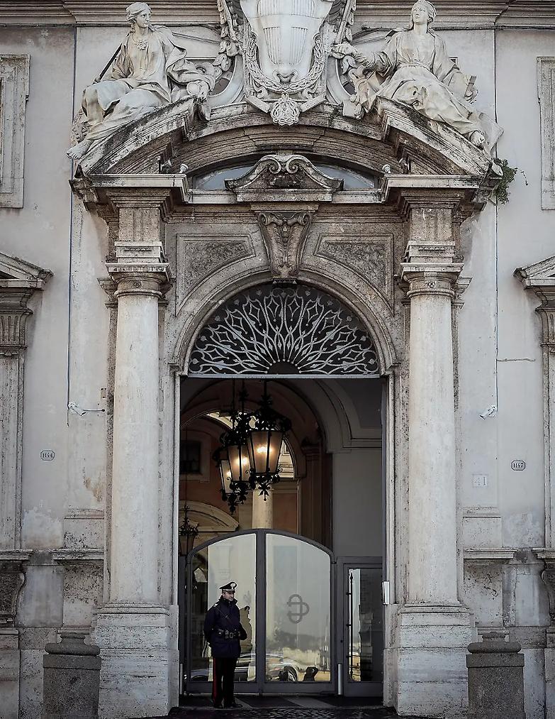 Consulta: illegittima la riduzione degli onorari agli ausiliari del magistrato