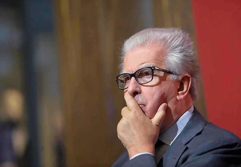 Zanda: &laquo;Il M5S non uscir&agrave; dalla maggioranza. Il &ldquo;centro&rdquo; si schieri&raquo;