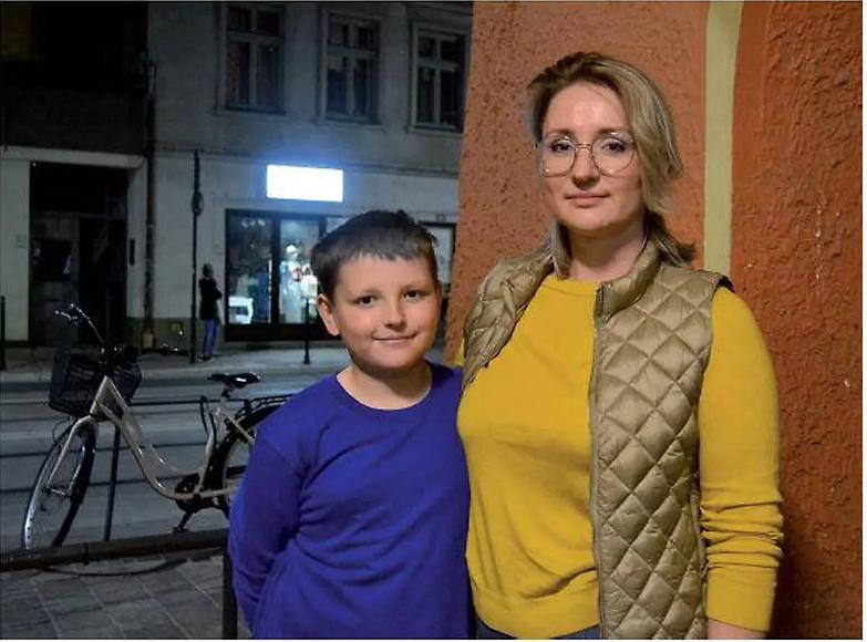 &laquo;Le bombe hanno distrutto il mio studio, ma non mollo la mia toga&raquo;