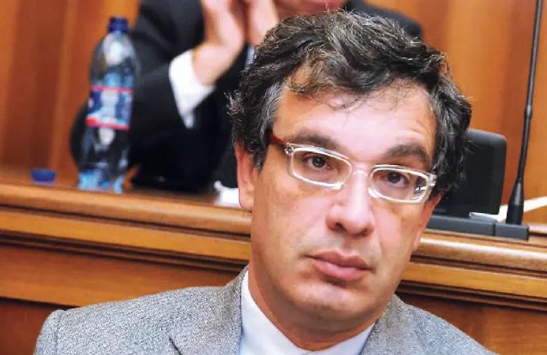 Falso in atto pubblico Il magistrato Cisterna assolto dopo 10 anni di calvario giudiziario