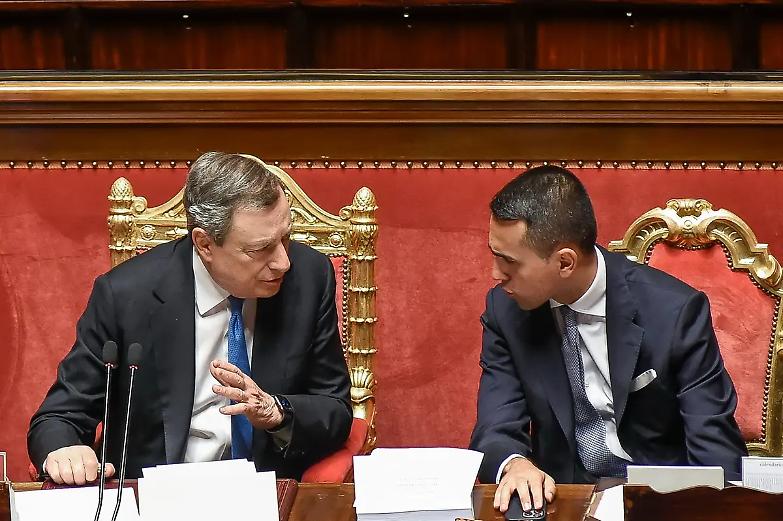 Di Maio: &laquo;Mercoled&igrave; dentro o fuori: se il Governo cade si vota il 25 settembre&raquo;